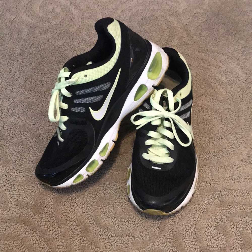 Used but great condition Nike air max